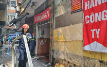 Hà Nội: Cháy nhà 4 tầng trên phố Nguyễn Thị Định