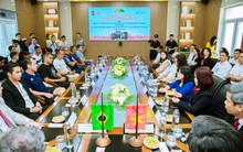 Rivaldo, Dunga, Edmilson "dự khán" trong ngày Cao su Đà Nẵng (DRC) ký hợp đồng xuất khẩu lốp ô tô vào Brazil, Mỹ