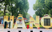 Các công viên lớn tại Hà Nội hút khách 'du lịch tại chỗ'