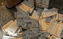 QLTT TP HCM tạm giữ gần 8.000 hộp tân dược "trôi nổi" tại một cửa hàng ở quận 10