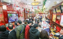 Giá vàng nhẫn tăng điên cuồng, có người chi tiền tỷ mua gấp 15 lượng