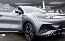 Trung Quốc phủ nhận sản xuất thừa xe điện