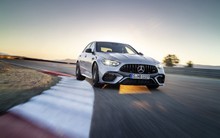 Siêu sedan Mercedes-AMG C63 E Performance bắt đầu nhận đặt hàng tại Việt Nam: Giá dự kiến 5 tỷ, mạnh gần 700 mã lực.
