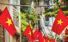 Mỗi hộ gia đình ở Hà Nội được tặng 1 lá cờ Tổ quốc dịp kỷ niệm 70 năm Giải phóng Thủ đô