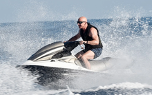 Jeff Bezos tiết lộ lý do được mệnh danh là ‘quái vật phòng tập’, bật mí thực đơn ‘vàng’ giúp cơ thể săn chắc ở tuổi 60