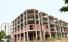 Một thị xã 2 dự án nghìn tỷ 'phơi sương'