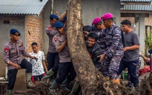 Lũ quét tại Indonesia: Thương vong tiếp tục tăng nhanh