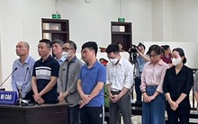 Phúc thẩm vụ Công ty Việt Á: Cựu vụ phó Bộ KH&CN liệt kê cả bằng khen, giấy khen của con mong tòa ghi nhận