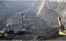 Mũi khoan sâu 1.600m gặp từ trường kỳ dị khiến toàn bộ hệ thống điều khiển bị sập, kho báu khủng lộ diện, công nghệ cao vào việc