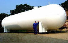 Giá rẻ bất ngờ, một mặt hàng quan trọng không kém dầu thô đang từ Qatar đổ bộ vào Việt Nam, nhập khẩu tăng hơn 200% trong 3 tháng đầu năm