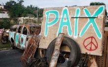 New Caledonia vẫn căng thẳng, Pháp họp khẩn Hội đồng Quốc phòng an ninh