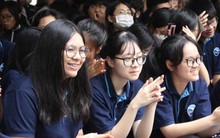 Thi vào lớp 10 trường THPT Chuyên Ngoại ngữ: Tỷ lệ 'chọi' cao nhất 1/10,7