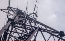 Cựu Bộ trưởng: Ukraine mất 90% công suất điện