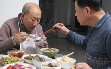 Ông cụ 88 tuổi tiết lộ bí mật sống trường thọ tổ tiên truyền lại: Không phải tập thể dục, chỉ 3 chú ý đơn giản, huyết áp ngày càng ổn định