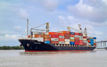 Liên tiếp hai doanh nghiệp rời 'ghế' cổ đông lớn Vận tải và Xếp dỡ Hải An