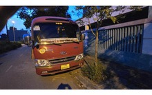 Khởi tố vụ án trẻ mầm non 5 tuổi tử vong do bị bỏ quên trên xe đưa đón