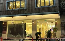 Khoảng 15 người lao vào 1 nhà hàng ở Bình Dương đập phá