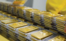 Bốn lần gọi thầu vàng, 3 lần hủy: Mục tiêu 'hạ nhiệt' thị trường thất bại?