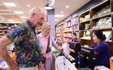 Fahasa lãi ròng hơn 15,5 tỷ trong quý 1/2024, vừa chi 5 tỷ “tái sinh” nhà sách lâu đời nhất Việt Nam tại cung đường đắc địa Nguyễn Huệ