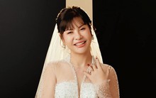 Nữ diễn viên lấy ''đàn em'' kém 5 tuổi rồi ly hôn sau 7 ngày cưới: U60 đang hẹn hò với fan, hài lòng với cuộc sống bình yên hiện tại