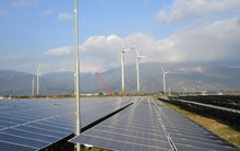 Khách hàng lớn mới được mua điện trực tiếp không qua EVN, Bộ Công Thương nói gì?