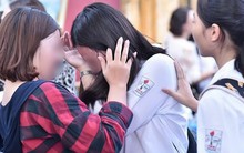 Một thông tin như "sét đánh ngang tai" của Sở GD-ĐT Hà Nội khiến phụ huynh lao đao, không biết "bi kịch" này có rơi vào con mình không