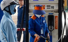 Nhiều cửa hàng tư nhân đóng cửa, nguồn cung xăng dầu có thiếu?