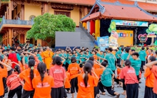 Chùa Ba Vàng thông báo hoãn tổ chức các Khóa tu Mùa hè sau clip "vong nhập" gây tranh cãi