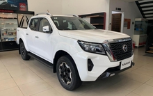 Nissan Navara dọn kho giảm giá tới 190 triệu tại đại lý: Bản ‘full’ còn 850 triệu, rẻ hơn Ranger Wildtrak cả trăm triệu đồng