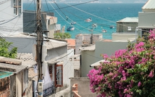 Phát hiện ngôi làng ven biển như châu Âu thu nhỏ, cách thành phố 20km, du khách nhận xét: Cảnh như phim