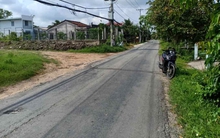 Tp.HCM: "Ông lớn" ngân hàng rao bán loạt lô đất đắc địa tại Bình Chánh, Thủ Đức,...