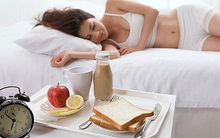 Xu hướng "Ăn sáng giờ trưa" của giới trẻ nguy hại như thế nào?