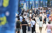 BOK: Lần đầu tiên trong lịch sử, GNI bình quân đầu người của Hàn Quốc vượt qua Nhật Bản