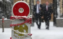 Ukraine tịch thu tài sản gần 1 tỉ USD của Nga