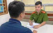 Phát hiện điện thoại của người thân tự động chuyển tiền, người đàn ông nhanh trí làm một việc, "cứu" được 500 triệu đồng