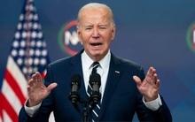 Phương Tây phát hoảng vì cả ông Trump lẫn Biden