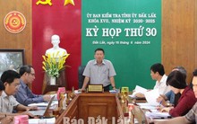 Kỷ luật nguyên Phó Giám đốc Sở Tài chính, đề nghị kỷ luật Giám đốc, nguyên Giám đốc Sở GD&ĐT