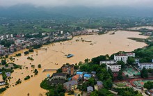 Trung Quốc: Mưa lũ kỷ lục, đập Tam Hiệp báo động cao