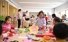 Trung Quốc: Nhiều trường mầm non chuyển thành nơi chăm sóc người cao tuổi