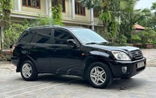 Chỉ cần chi 99 triệu đồng, người Việt có thể tậu được mẫu SUV đẹp như Toyota Fortuner, che mưa che nắng, điều hoa mát rượi hơn đứt đi xe máy