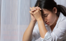 
"Trên đời, có những việc không dám nghĩ tới" của bà mẹ Hà Nội hút tranh luận: Mẹ khổ vì cố chấp hay con cái đã thay đổi?