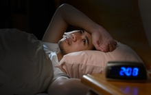 Sau 50 tuổi, nam giới nên ngủ mấy tiếng một ngày để tốt cho sức khỏe và sống thọ? - 8 tiếng chưa chắc đúng