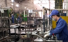 Thép nhập khẩu giá rẻ vẫn tăng, doanh nghiệp nội có nguy cơ mất thị trường