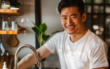 Vợ kiếm 12 tỷ đồng/năm, tôi bỏ việc ở nhà chăm 4 con: Dù không hối hận nhưng rất áp lực vì mang tiếng ‘ăn bám’, nhận ra những người phụ nữ đã phải hy sinh thế nào cho gia đình