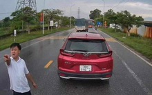 Thông tin bất ngờ vụ nghi Trưởng phòng nội vụ huyện ở Vĩnh Phúc gây hấn với tài xế trên đường