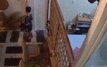 Nghịch bật lửa làm cháy nhà, ngọn lửa bùng lên dữ dội trong phút mốt, lời cảnh tỉnh cho nhà có trẻ nhỏ