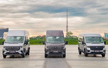 Ford Transit mới ra mắt thị trường Việt: 3 phiên bản, 10-18 ghế tuỳ lựa chọn, giá từ 905 triệu đồng