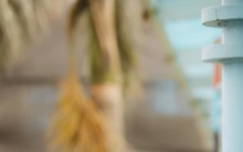 Bức ảnh nữ sinh bỗng được chia sẻ chóng mặt: Thì ra là "người quen", học hành đáng nể còn sở hữu tài sản khủng