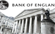 NHTW Anh cắt giảm lãi suất lần đầu tiên kể từ năm 2020