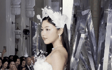 Câu hỏi lớn nhất khi Lọ Lem bước chân vào showbiz